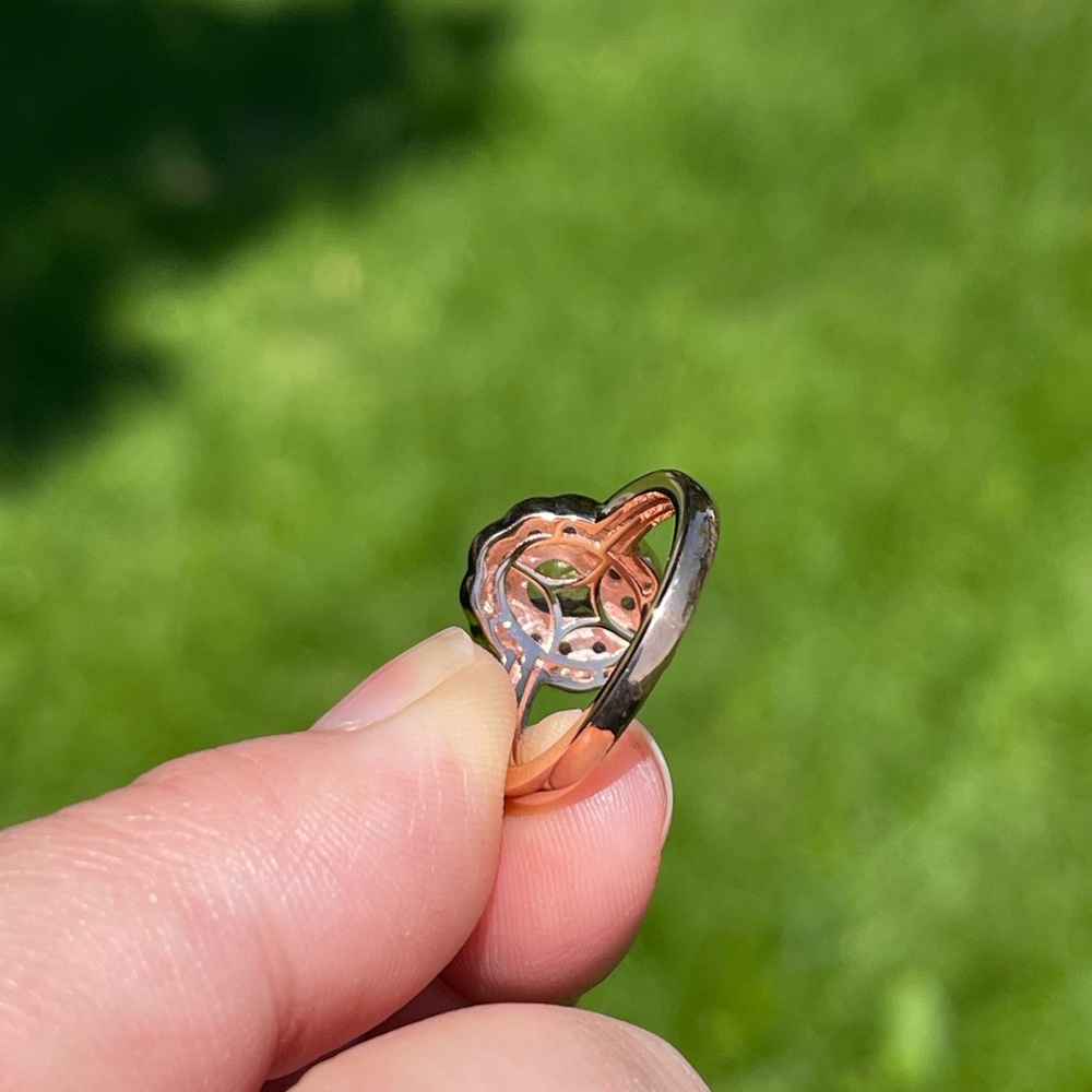 Pink morganite, pink sapphire and Moissanite halo Ring - Picture 5 of 7